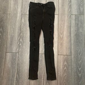 Hollister Ultra High-Rise Super Skinny